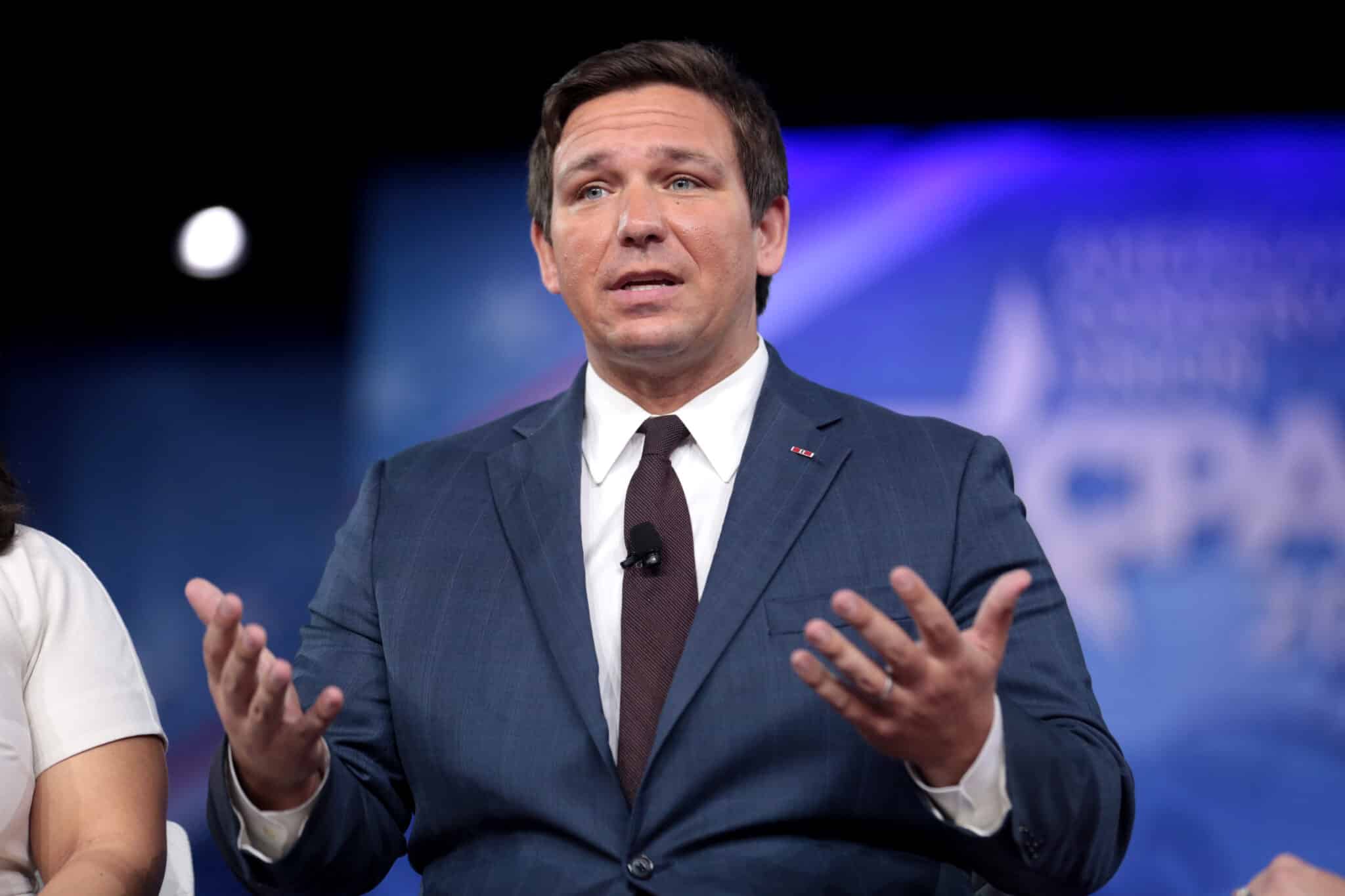 Crypto: Ron Desantis says no to CBDCs!