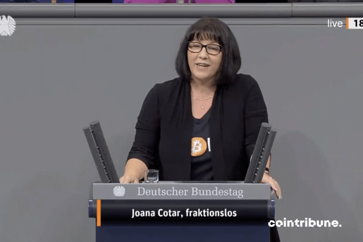 A German MP opposes Bitcoin to the CBDC