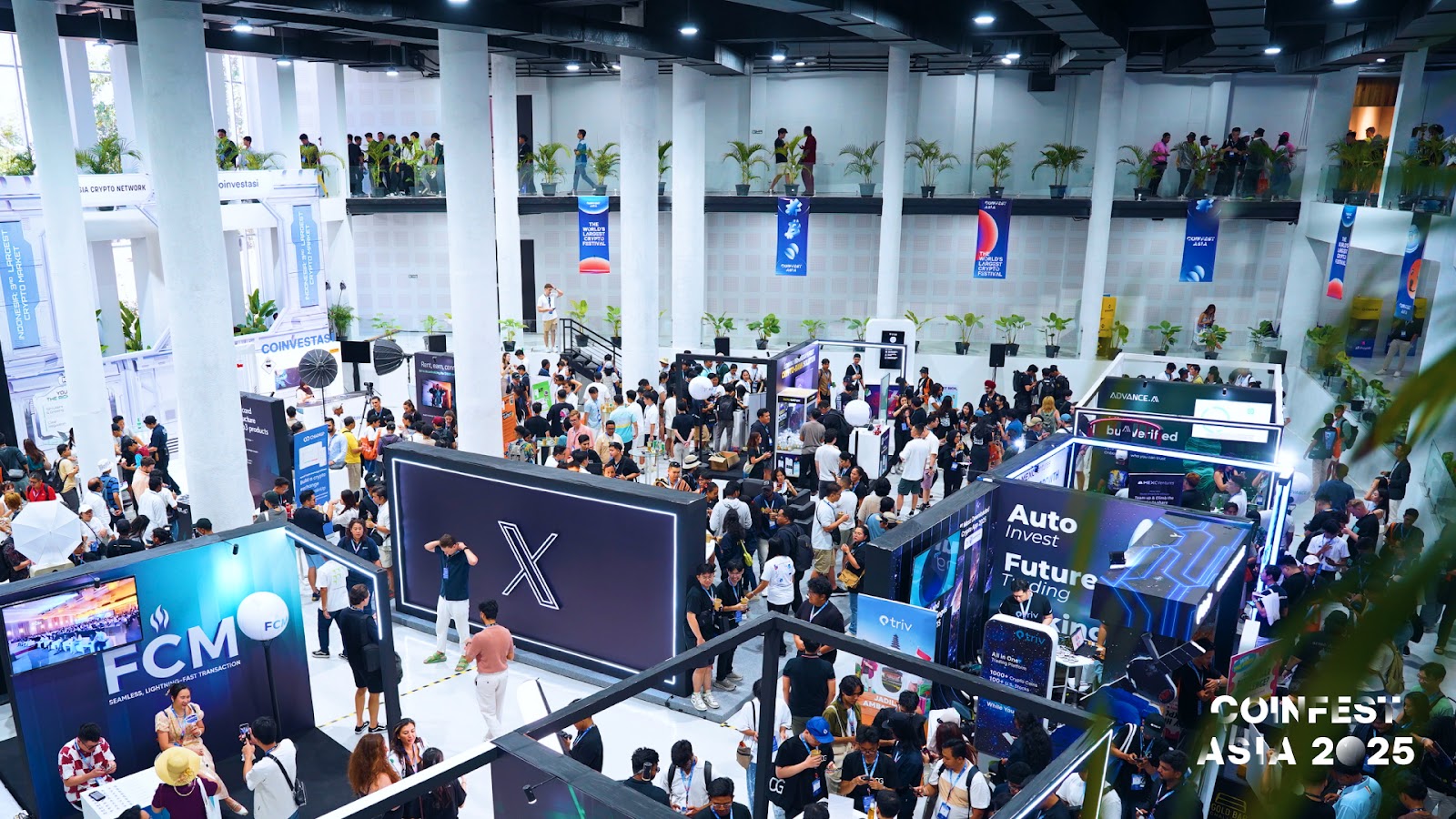 Main exhibition at Coinfest Asia 2025 with thousands of participants networking and exploring the leading digital asset projects. Source: Coinfest Asia